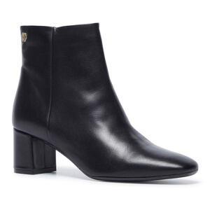 Carl Scarpa Effy Black Leather Ankle Boots